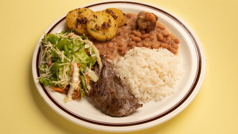 comida saudável em um prato